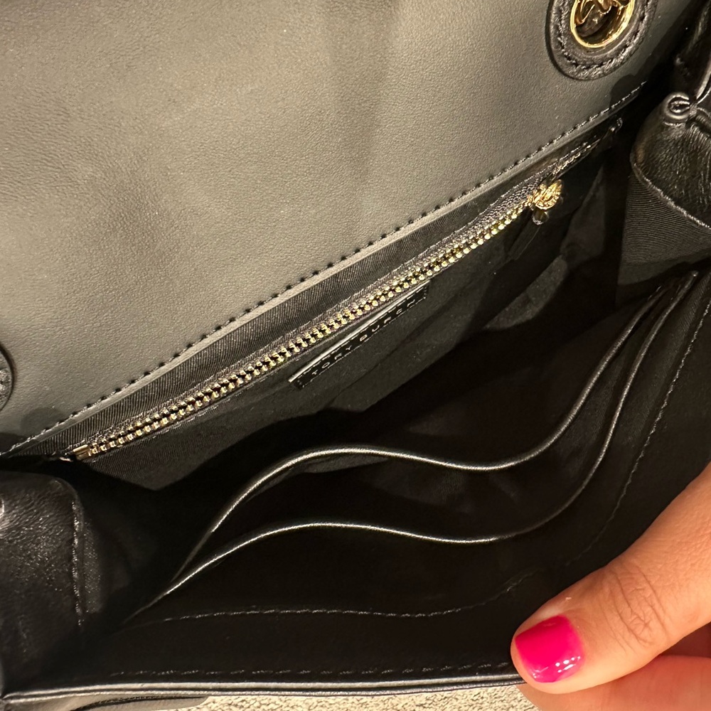 Tory Burch Black Quilted Shoulder Bag and Wallet - Picture 10 of 10